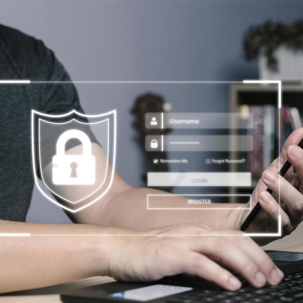 Vai trò của AI tùy chỉnh trong việc hiện đại hóa bảo hiểm, ngân hàng và chăm sóc sức khỏe